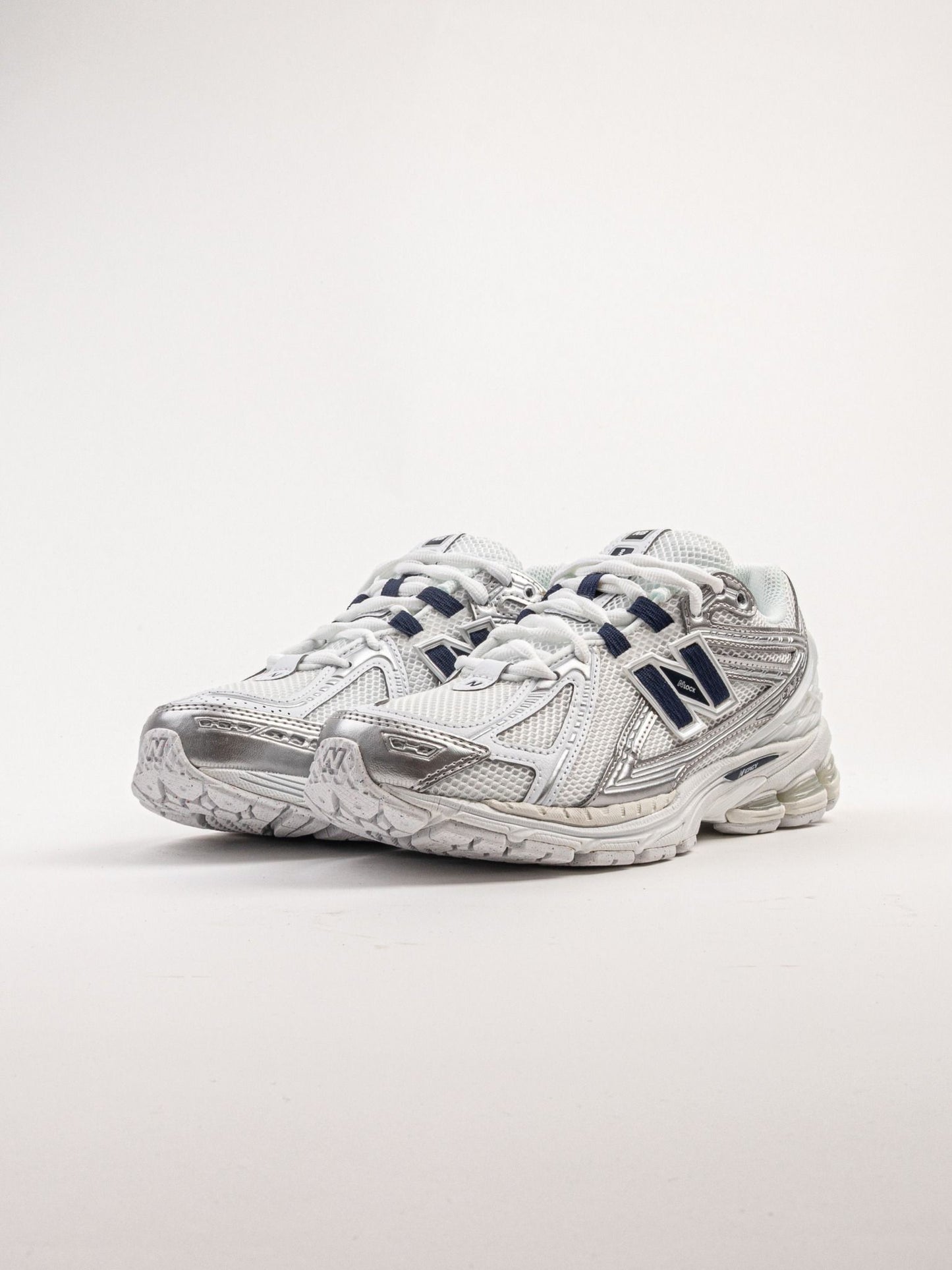 New Balance Sneakers U1906RCM