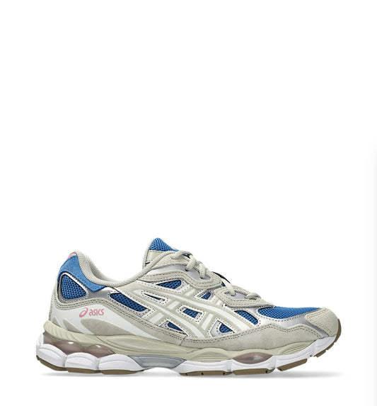 Asics Sneakers