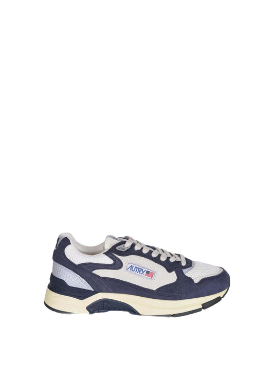 Autry sneakers made of  leather
HYLMSA02