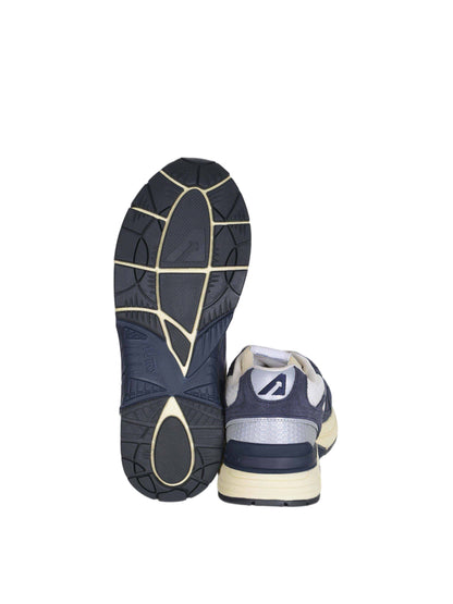 Autry sneakers made of  leather
HYLMSA02
