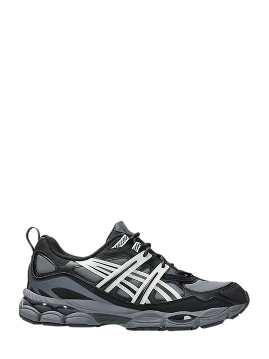 Asics Sneakers