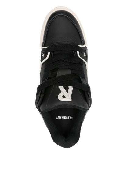 Represent sneakers