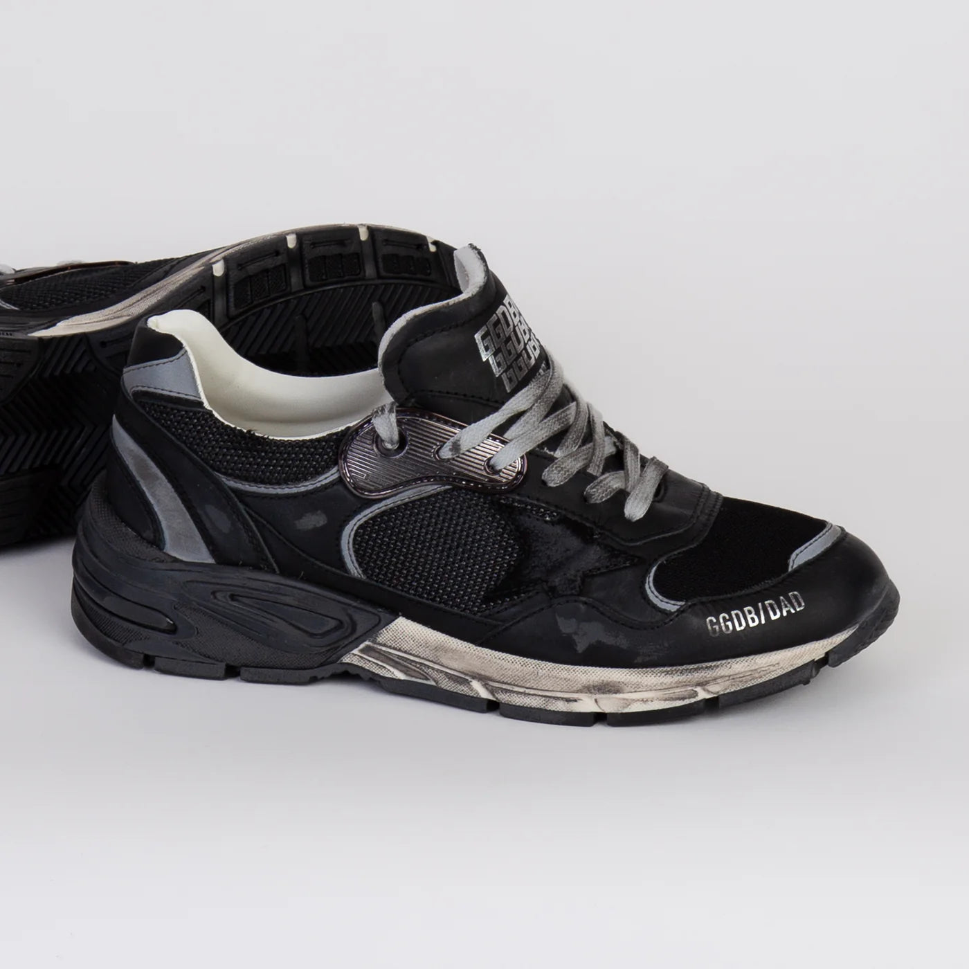 GOLDEN GOOSE SNEAKERS GMF00884