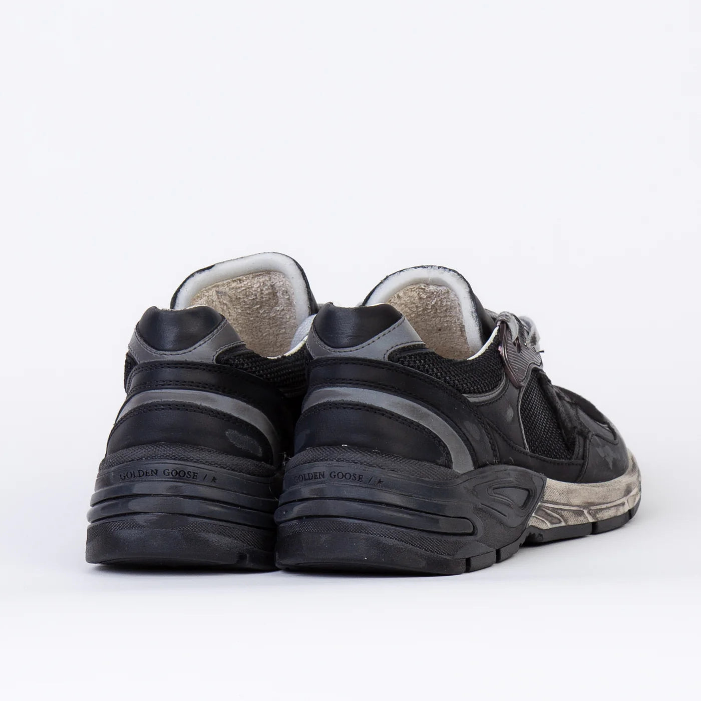 GOLDEN GOOSE SNEAKERS GMF00884