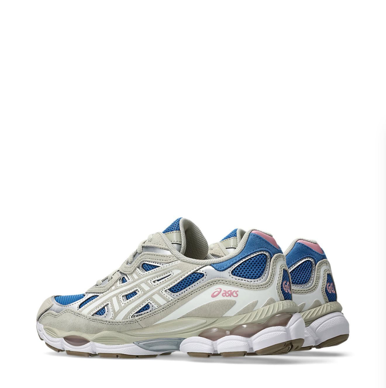 Asics Sneakers