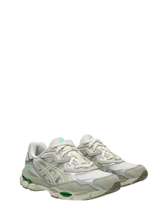 Asics Sneakers