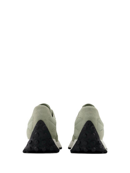 New Balance U327swc