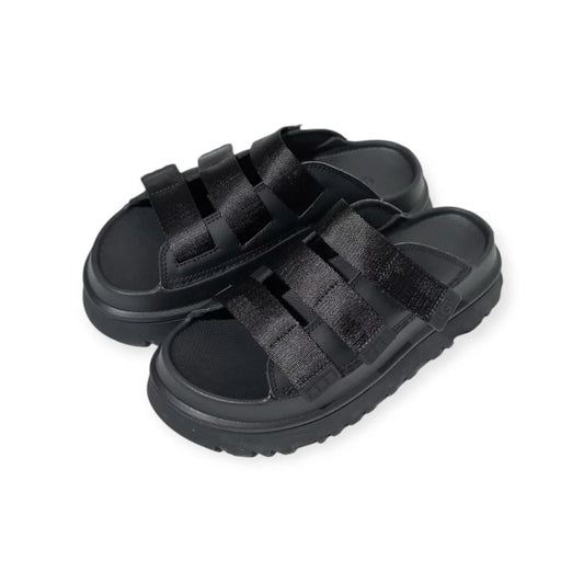 UGG סנדלי